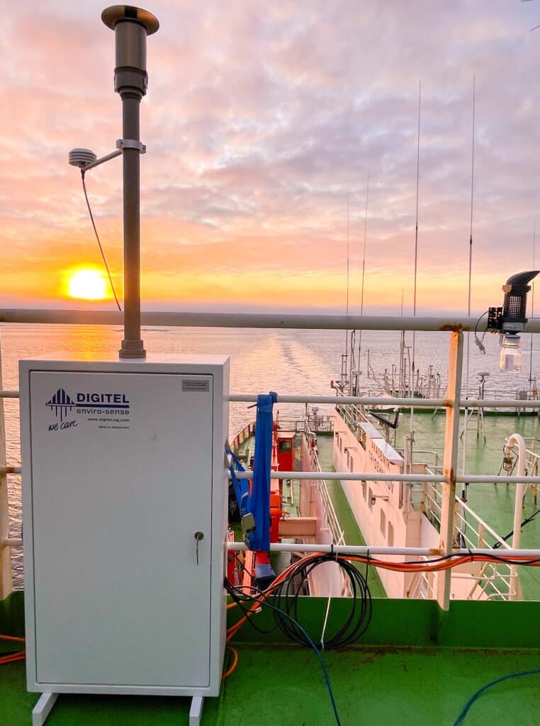 Arctic Century Expedition_CH_DPA-14-001_web